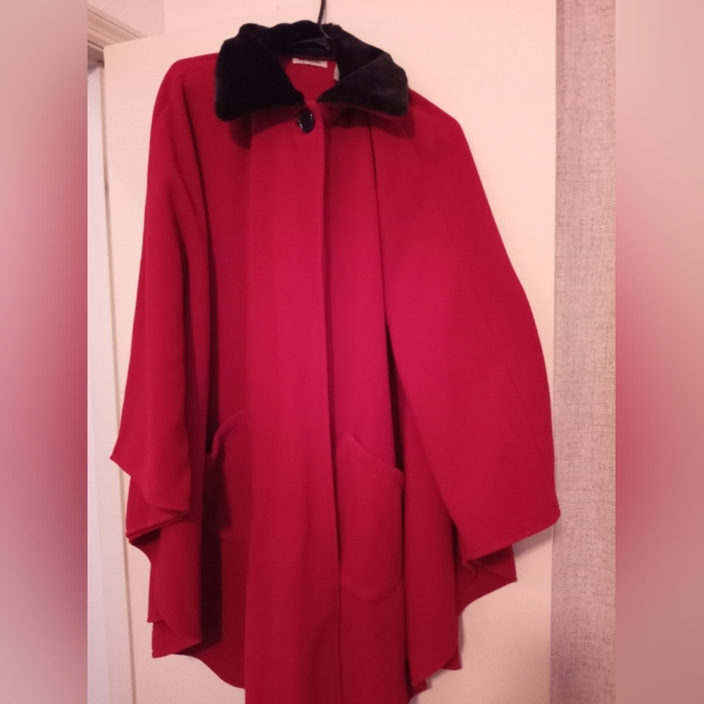 Womens cape